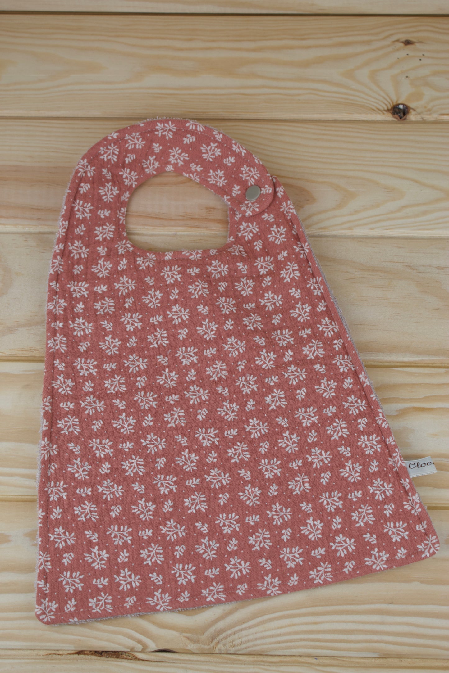 Bavoir taille 2