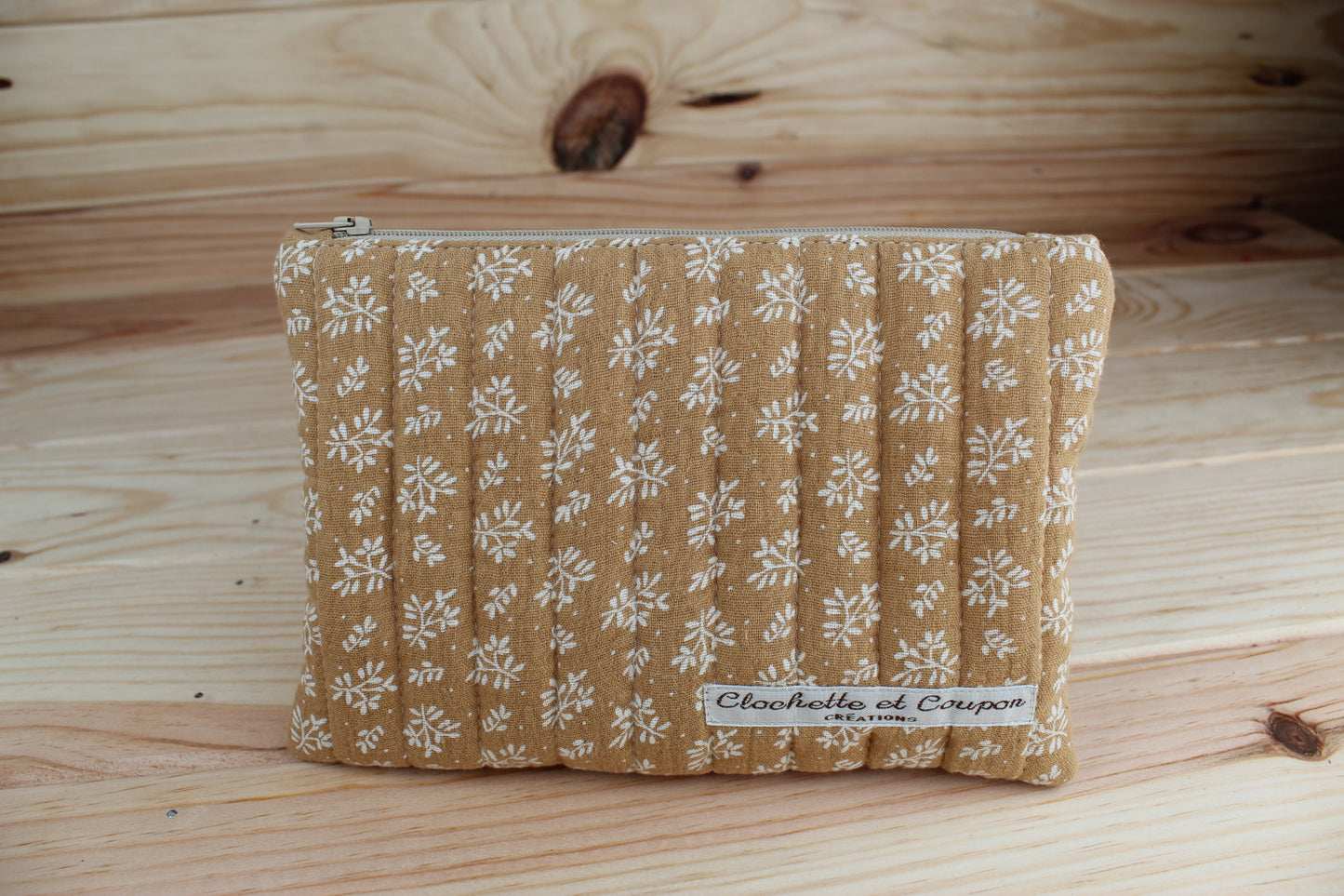 Pochette plate matelassée