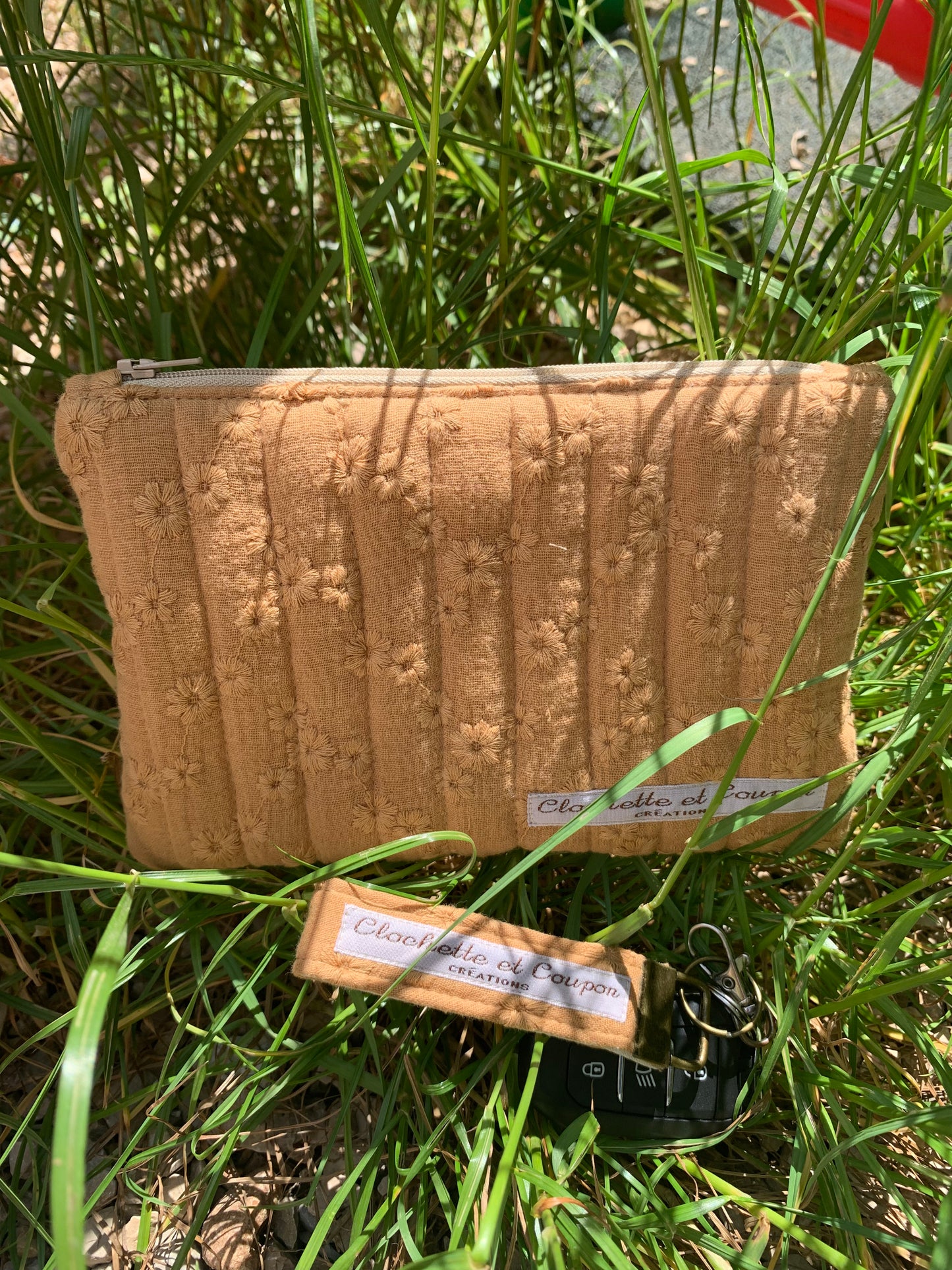 Pochette plate matelassée