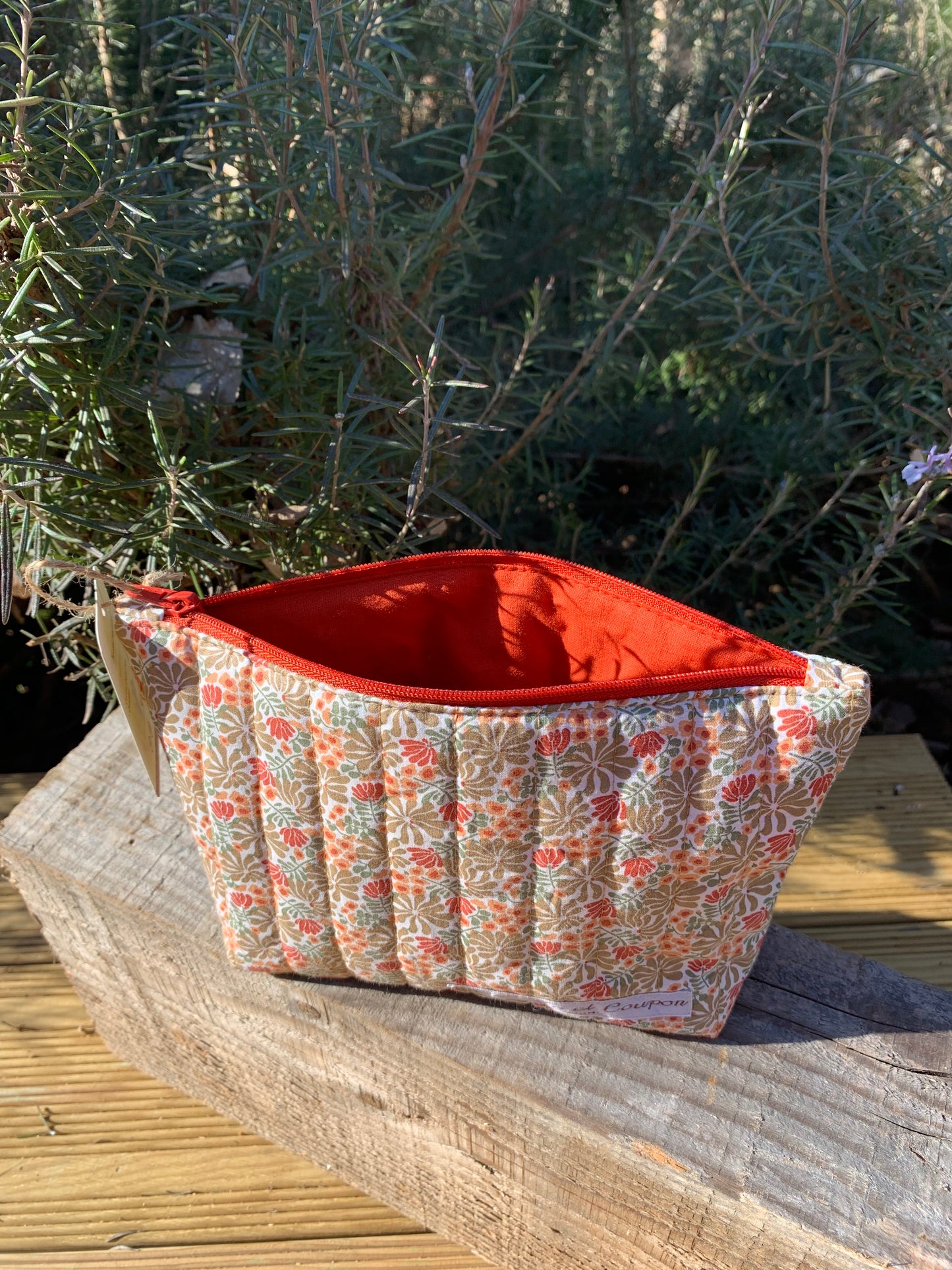 Trousse moyenne matelassée