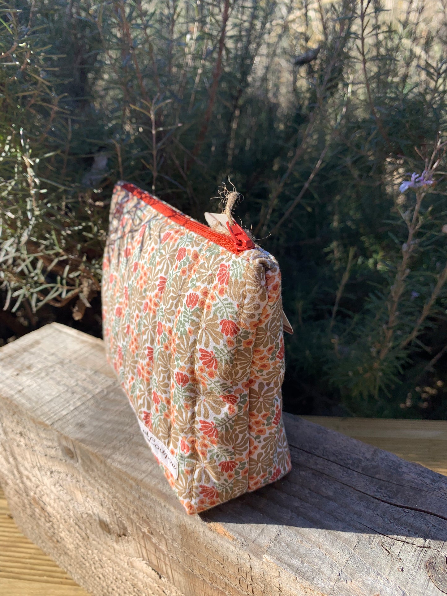 Trousse moyenne matelassée