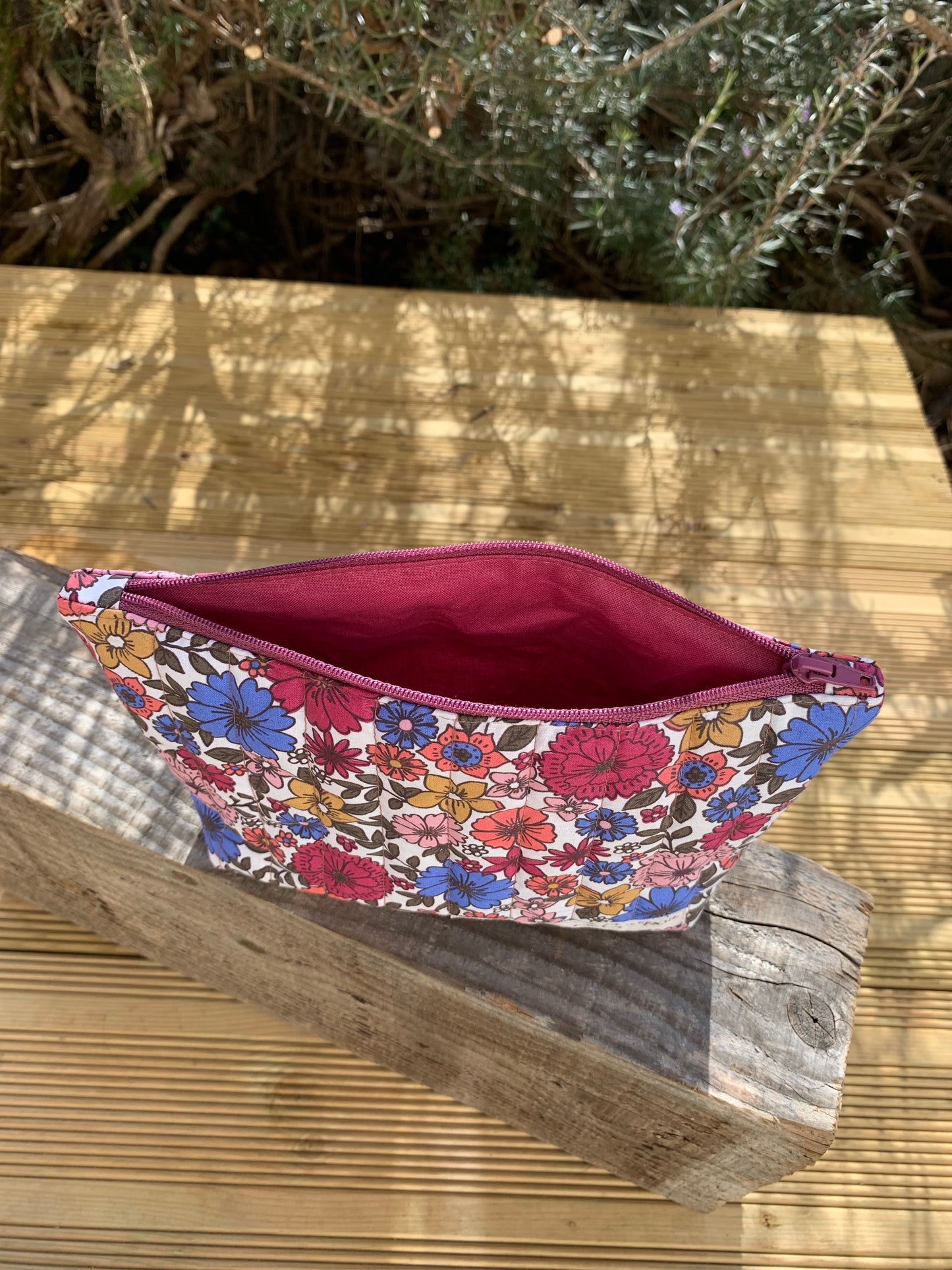 Trousse moyenne matelassée