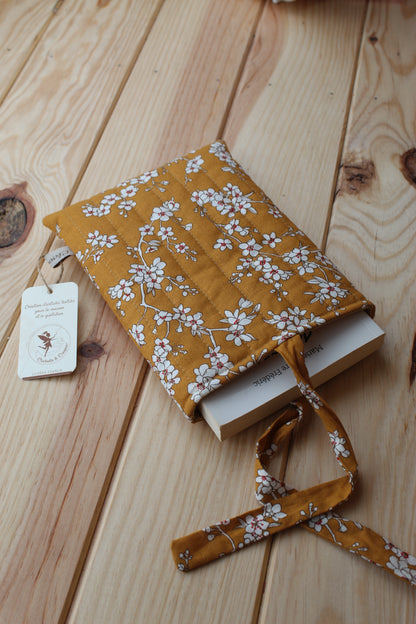 Pochette à livre poche