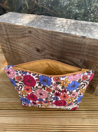 Medium quilted pencil case